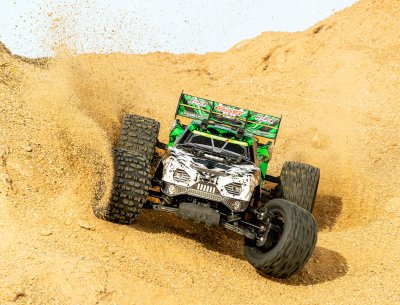 CORALLY KAGAMA-4 BRUSHLESS 4S BASHER TRUCK RTR - GRÖN