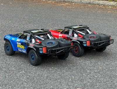 FTX GRAND APACHE 1/7 BRUSHLESS 8S TROPHY TRUCK - BLUE