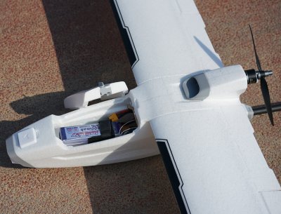 XFLY X1300 FPV MONOPLANE KIT (utan elektronik)